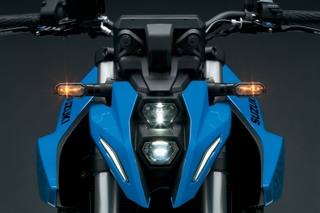Suzuki GSX-8S LED winkers