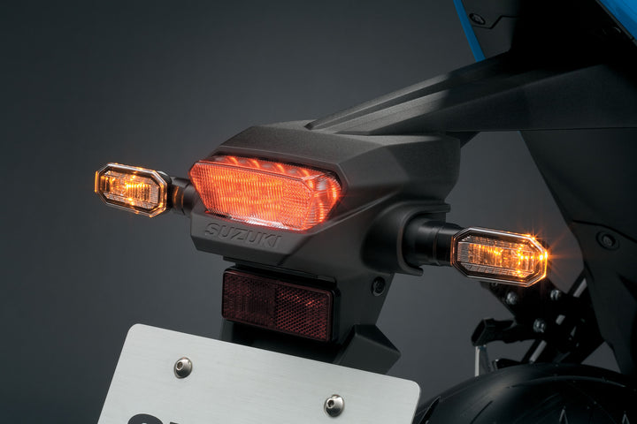 Suzuki GSX-8S LED winkers