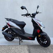 TWEEDEHANDS GTS Enzo Naked 50cc - Borasco Grey