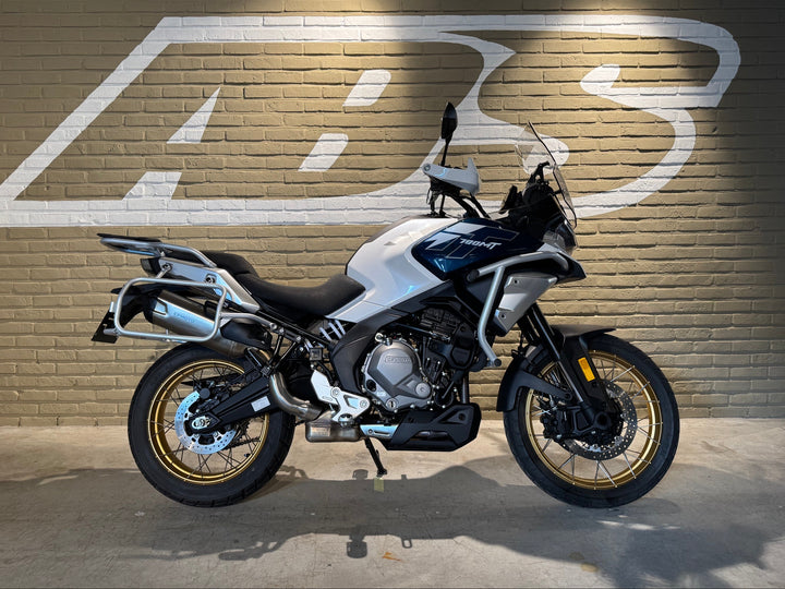 TWEEDEHANDS CFMoto 700 MT Adventure
