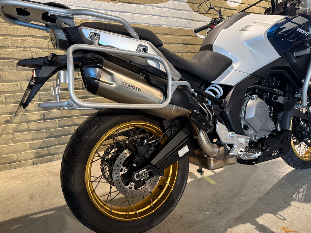 TWEEDEHANDS CFMoto 700 MT Adventure