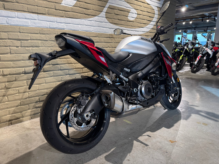 TWEEDEHANDS Suzuki GSX-S 1000