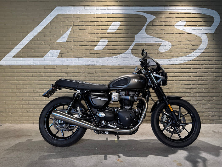 TWEEDEHANDS Triumph Street Twin 900