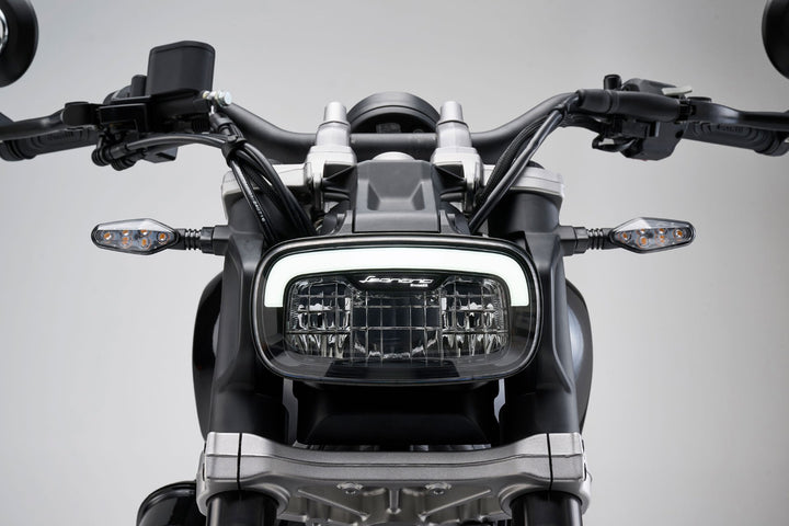 Benelli Leoncino Bobber 400cc - Midnight Black