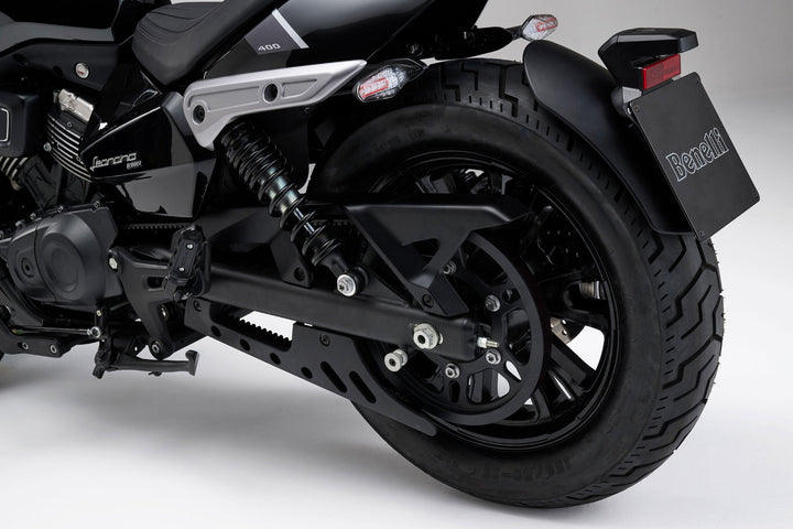 Benelli Leoncino Bobber 400cc - Midnight Black