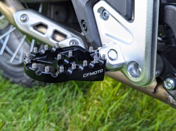 CFMoto 450 MT Rally voetsteunen