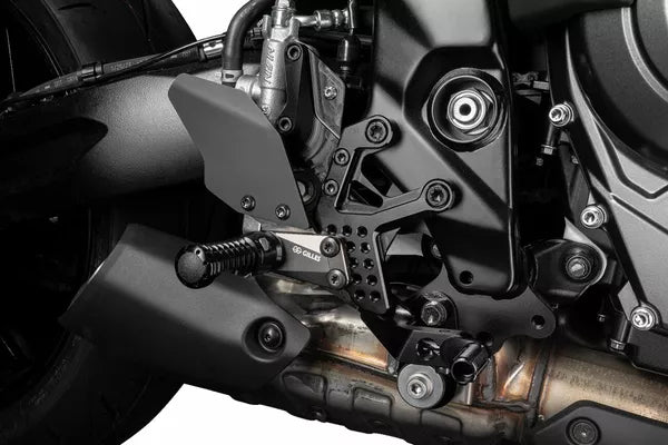 Suzuki GSX-8S Gilles tooling backstep kit