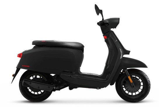 Lambretta V50 Special - Zwart Mat