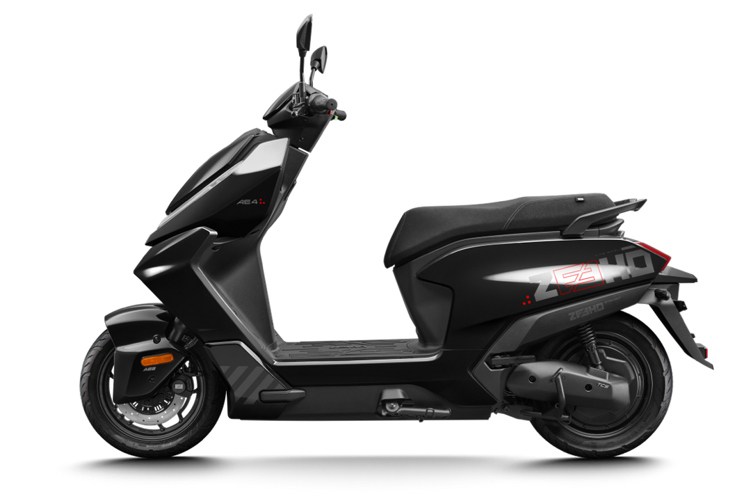 Zeeho AE4 - Nebula Black