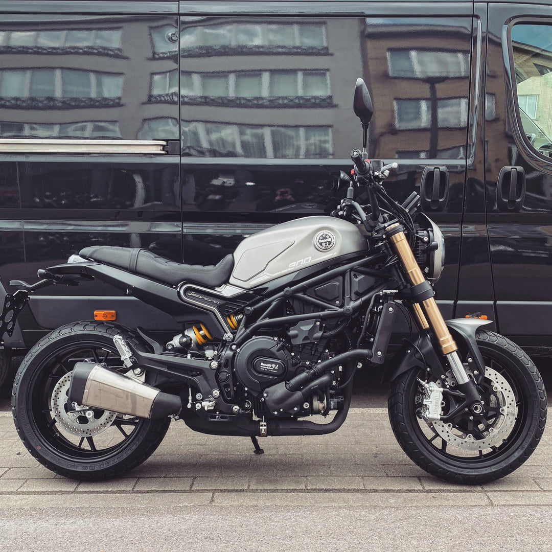 Benelli Leoncino 800 - Matt grey