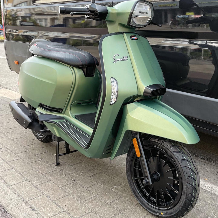 Lambretta V50 Special - Groen mat